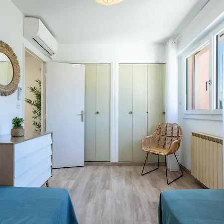 Les Iris By Interhome Vakantiehuis Carqueiranne