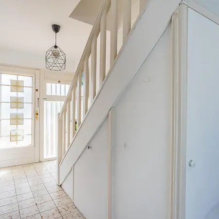 Les Iris By Interhome Carqueiranne