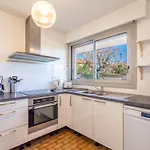 Les Iris By Interhome Semesterbostad Carqueiranne