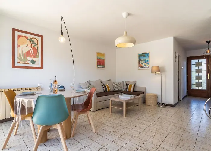 Les Iris By Interhome * Carqueiranne