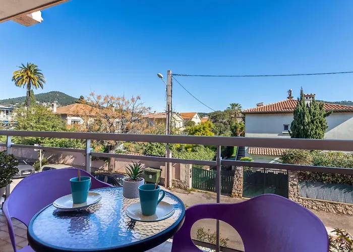 Les Iris By Interhome * Carqueiranne