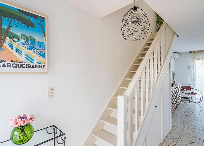Les Iris By Interhome Ferienhaus Carqueiranne